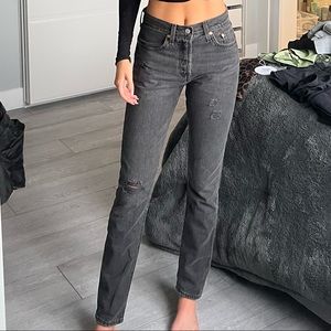 Black Levi’s 501 skinny 25w 32L